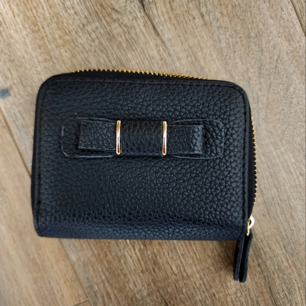 Mini wallet black with gold details